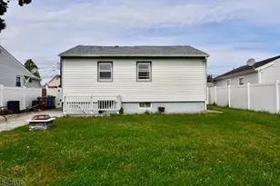 831 Smith St, Linden, NJ 07036 - Photo 3