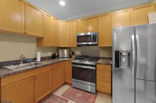 84 Autumn Ridge Rd, Parsippany, NJ 07950 - Photo 3