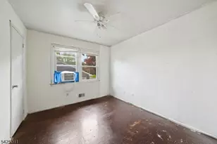 105 Berger St, Franklin Township, NJ 08873 - Photo 19