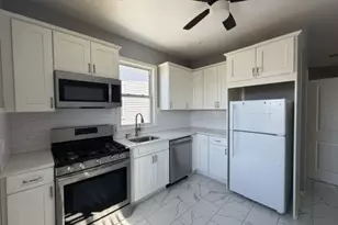734 Pennington St, Elizabeth, NJ 07202 - Photo 1