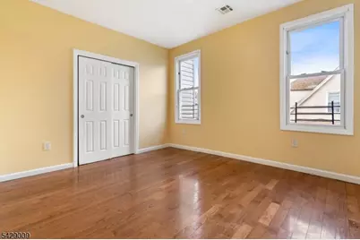 87 Columbia Ave #3, Newark, NJ 07106 - Photo 3