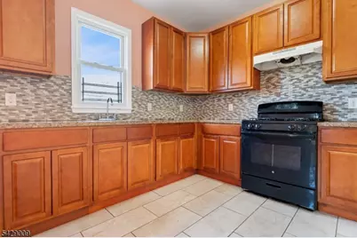 87 Columbia Ave #3, Newark, NJ 07106 - Photo 5