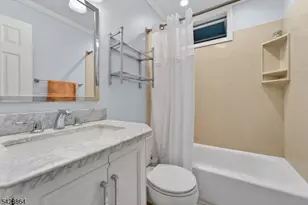 17 Lynn Ct, Hillsborough Township, NJ 08844 - Photo 21