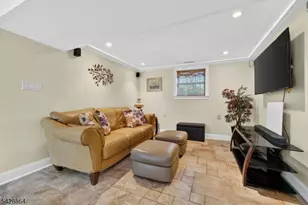 17 Lynn Ct, Hillsborough Township, NJ 08844 - Photo 23