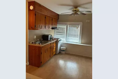 305 Penfield Pl, Dunellen, NJ 08812 - Photo 3