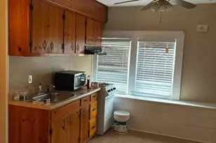 305 Penfield Pl, Dunellen, NJ 08812 - Photo 3