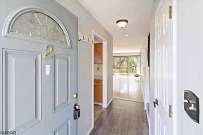 2 Daniel Dr, Franklin Township, NJ 08823 - Photo 5