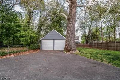 939 Myrtle Ave, Plainfield, NJ 07063 - Photo 29