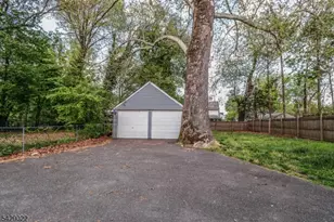 939 Myrtle Ave, Plainfield, NJ 07063 - Photo 29