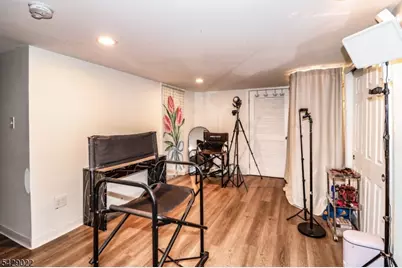 939 Myrtle Ave, Plainfield, NJ 07063 - Photo 25