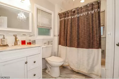 939 Myrtle Ave, Plainfield, NJ 07063 - Photo 21