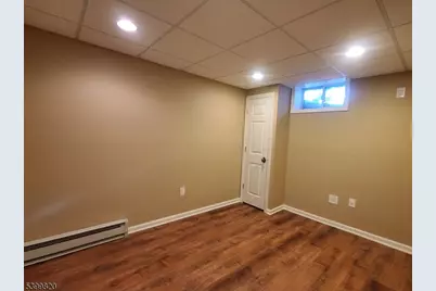 332 Rolling Knolls Way, Bridgewater, NJ 08807 - Photo 33