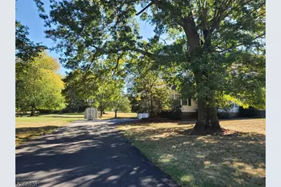 332 Rolling Knolls Way, Bridgewater, NJ 08807 - Photo 45