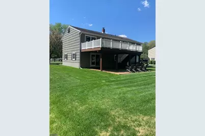 10 Cole Rd, Fairfield, NJ 07004 - Photo 5