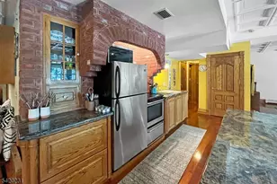 1 Hillview Dr, Tewksbury Township, NJ 07830 - Photo 33
