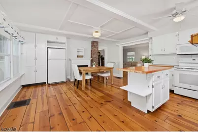 349 Union Ave, Middlesex, NJ 08846 - Photo 15