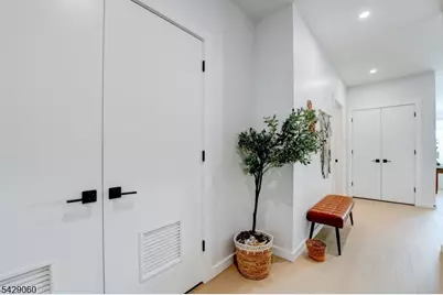 74 Webster St, Newark, NJ 07104 - Photo 17