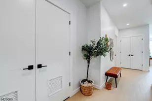 74 Webster St, Newark, NJ 07104 - Photo 17
