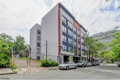 74 Webster St, Newark, NJ 07104 - Photo 3