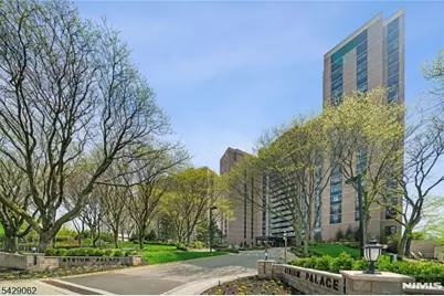 1512 Palisade Ave #19A, Fort Lee, NJ 07024 - Photo 1