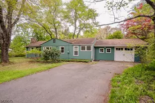 142 Spring Hill Rd, Montgomery Township, NJ 08558 - Photo 7