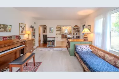 142 Spring Hill Rd, Montgomery Township, NJ 08558 - Photo 25