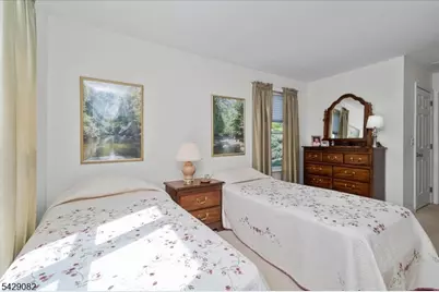 13 Eagles Nest Ln, Hardyston Township, NJ 07419 - Photo 5