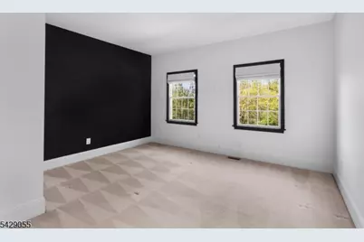 17 Carlisle Ct, Chester, NJ 07930 - Photo 37