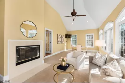 17 Carlisle Ct, Chester, NJ 07930 - Photo 25