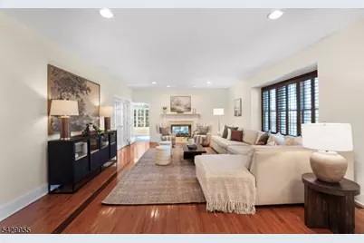 17 Carlisle Ct, Chester, NJ 07930 - Photo 21