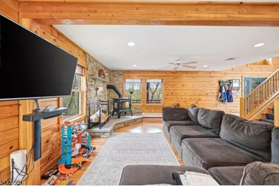 127 Jacobs Rd, Rockaway Township, NJ 07435 - Photo 7
