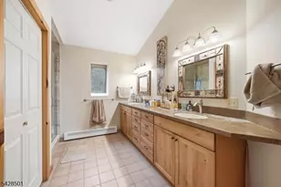 127 Jacobs Rd, Rockaway Township, NJ 07435 - Photo 15