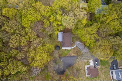 15 Mohican Ave, Roxbury Township, NJ 07850 - Photo 19