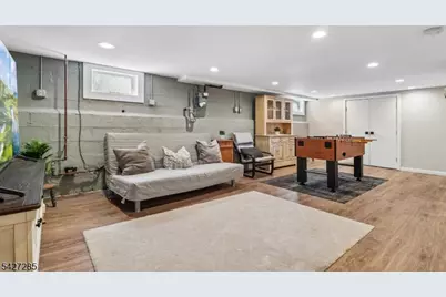 8 Newman Ave, Verona, NJ 07044 - Photo 37