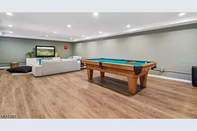 8 Newman Ave, Verona, NJ 07044 - Photo 39