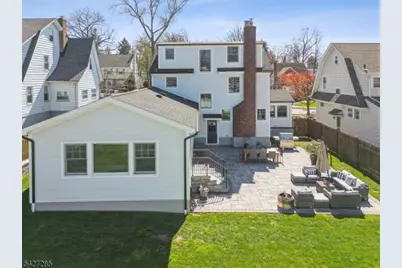 8 Newman Ave, Verona, NJ 07044 - Photo 43