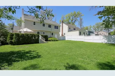 221 Ayliffe Ave, Westfield, NJ 07090 - Photo 39