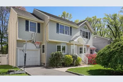 221 Ayliffe Ave, Westfield, NJ 07090 - Photo 3