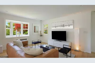 221 Ayliffe Ave, Westfield, NJ 07090 - Photo 19