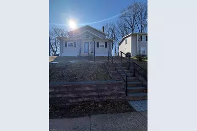 835 Dixie Ln, Plainfield, NJ 07062 - Photo 3