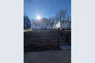 835 Dixie Ln, Plainfield, NJ 07062 - Photo 3