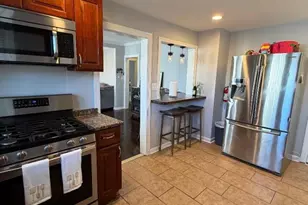 835 Dixie Ln, Plainfield, NJ 07062 - Photo 1