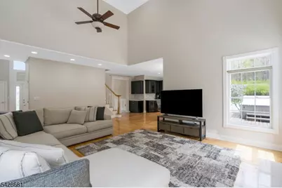 6 Perin Pl, Roxbury Township, NJ 07876 - Photo 13