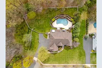 6 Perin Pl, Roxbury Township, NJ 07876 - Photo 3