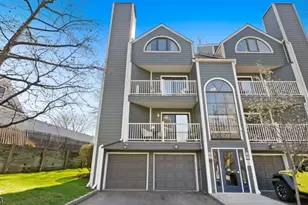 42 Triumph Ct, East Rutherford, NJ 07073 - Photo 35