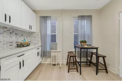 179 William St, East Orange, NJ 07017 - Photo 15