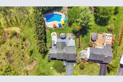 942 Liberty St, Belvidere, NJ 07823 - Photo 1