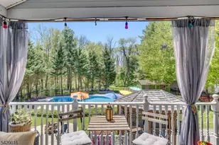 942 Liberty St, Belvidere, NJ 07823 - Photo 35