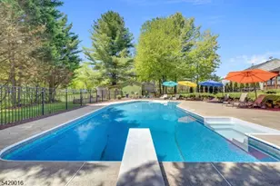 942 Liberty St, Belvidere, NJ 07823 - Photo 41
