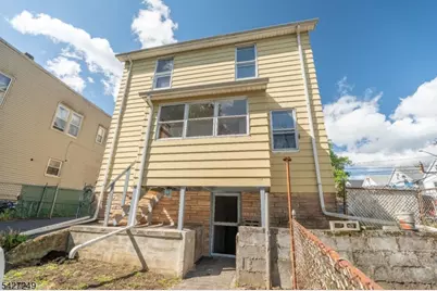 68 Richard St, Passaic, NJ 07055 - Photo 33